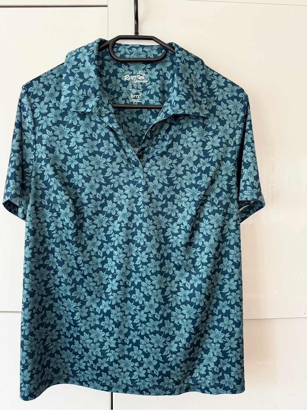 reyn spooner Camellias Performance Polo - no buttons